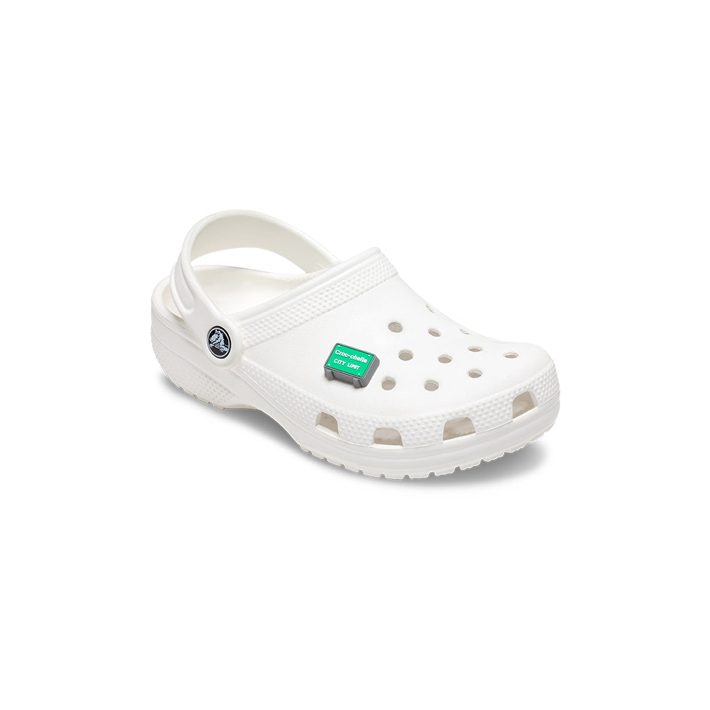 Jibbitz™ Croc Shella Sign